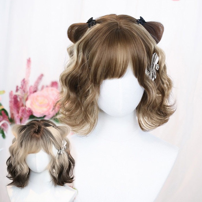 フルウィッグ かつら 女性 前髪あり 原宿 可愛い キュート ウイッグ wig コスプレ 耐熱ウィッグ 小顔効果抜群 コスチューム ロリータ 文化祭 学園祭 イベント ハロウィン レトロ風 変装 仮装 女装